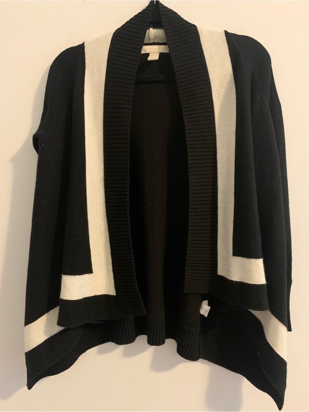 Banana Republic Black and Cream Open-Front Cardigan